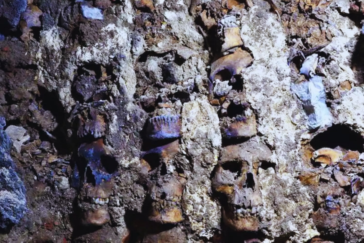 El misterio del Huei Tzompantli: quiénes fueron las más de 200 víctimas sacrificadas en Tenochtitlán