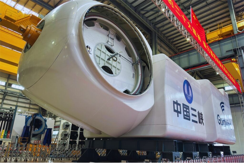 China desafía los límites del mar con una turbina eólica flotante que rompe récords