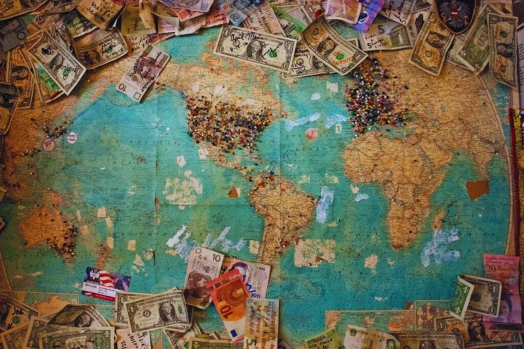 Los tres países latinoamericanos que seducen a los inversores y lo que revelan sus cifras millonarias