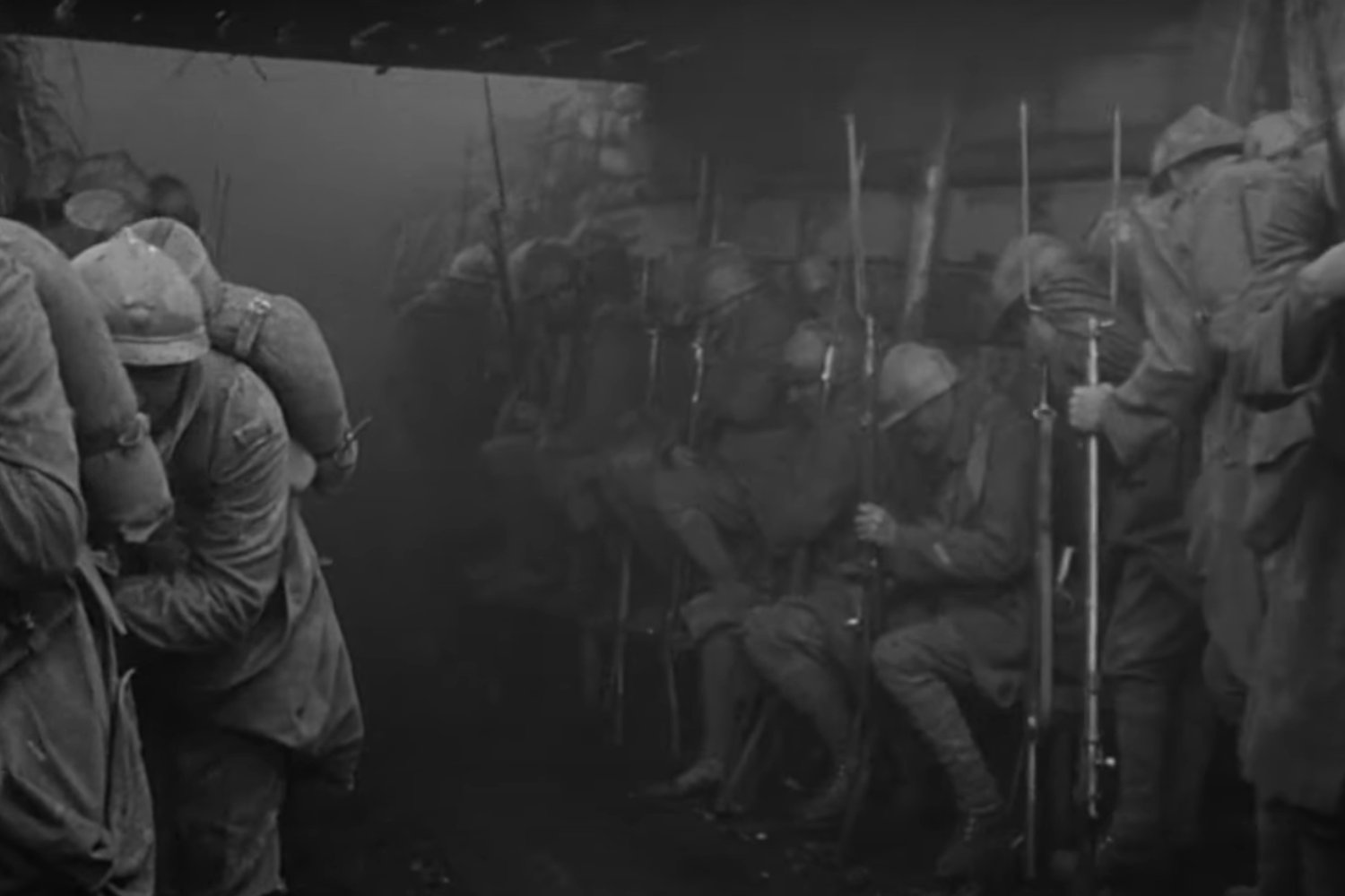 La película bélica que Franco prohibió: la obra maestra de Kubrick que España no pudo ver durante décadas