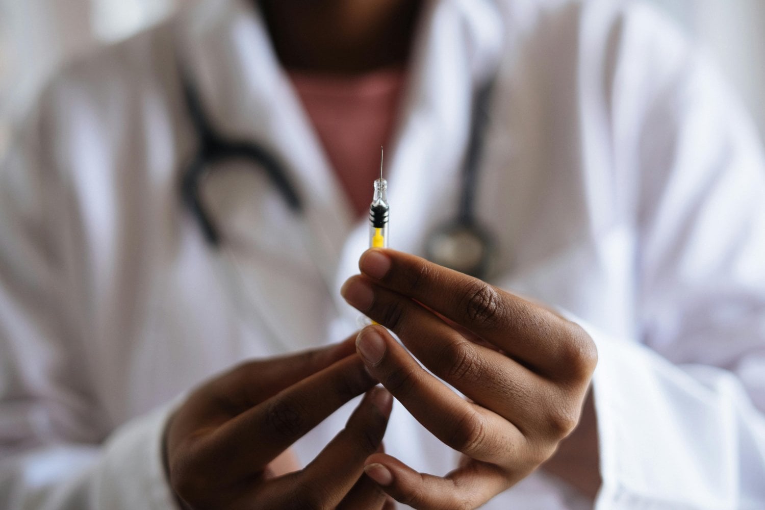 La sorprendente vacuna que podría retrasar el envejecimiento y proteger contra el cáncer