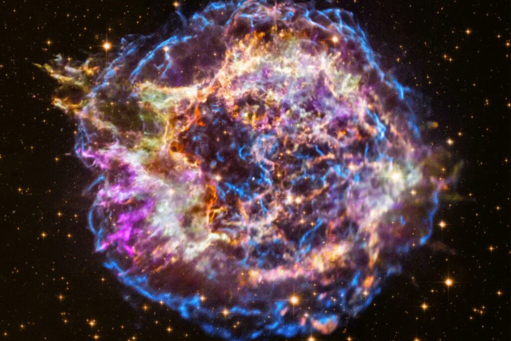 La supernova que dejó a los astrónomos boquiabiertos: una estrella despojada hasta los huesos