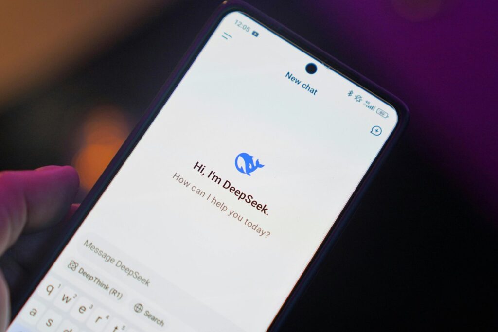 DeepSeek y la batalla china por liderar la IA: ¿revolución o espejismo pasajero?