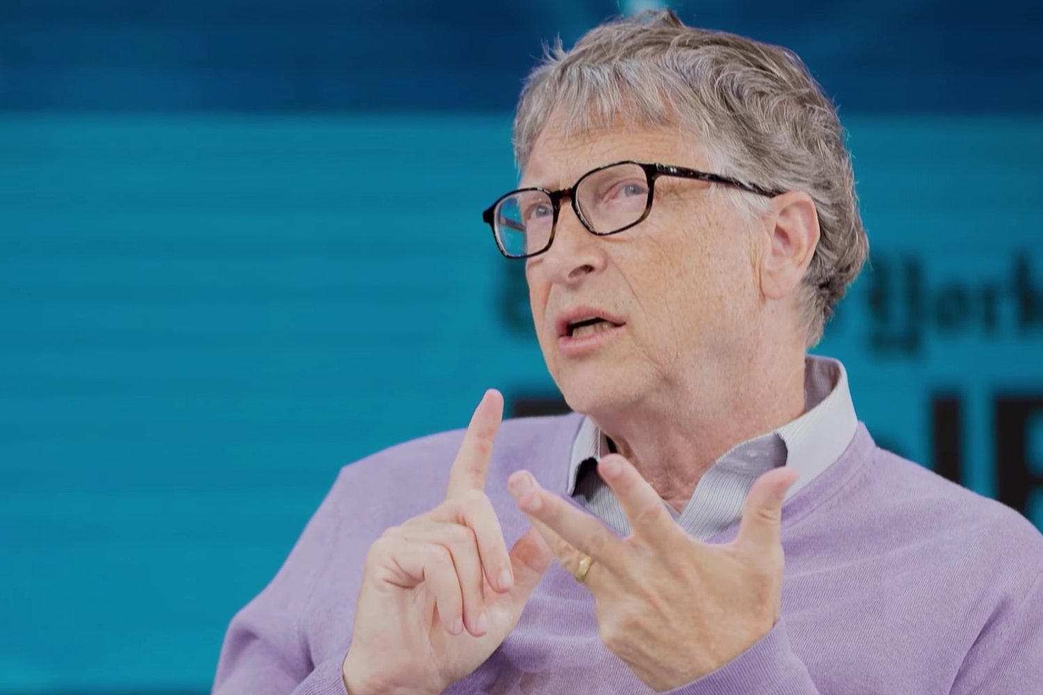 El superpoder secreto de Bill Gates: por qué aislarse en soledad puede transformar tu mente