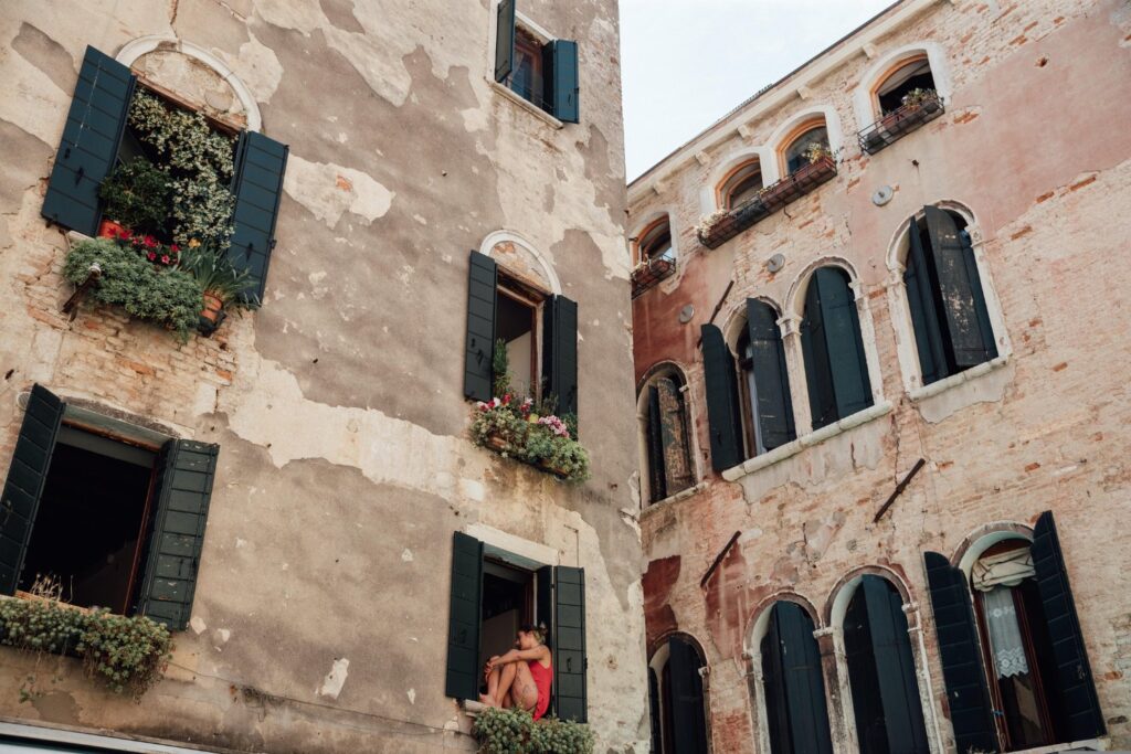 El gran beneficiado del drama inmobiliario en España: las comunidades autónomas hacen caja con tu casa