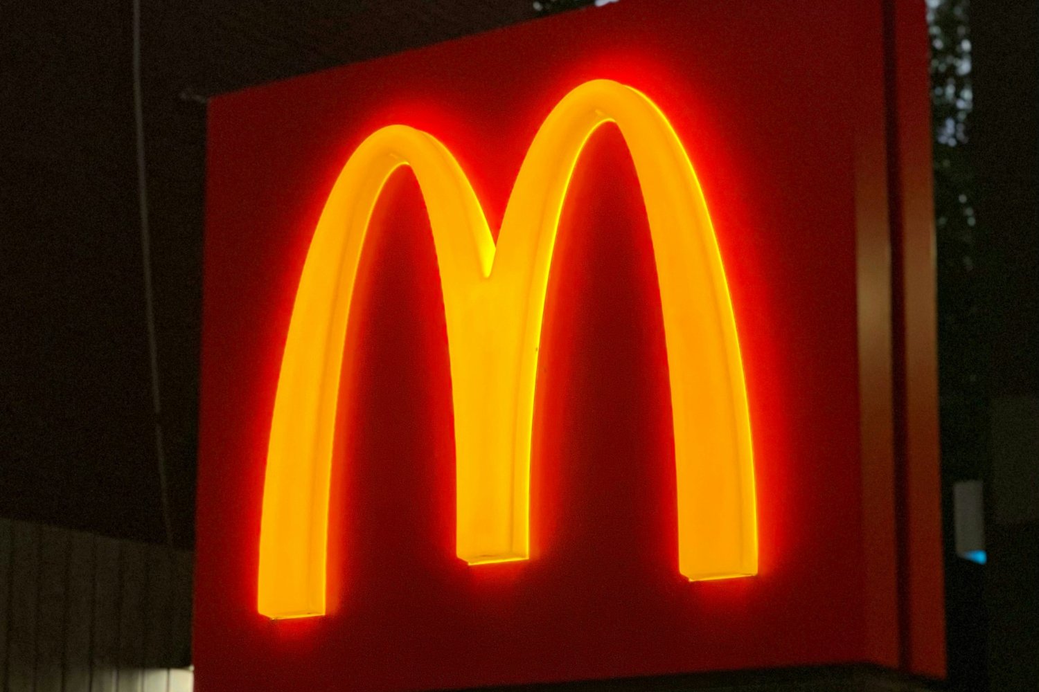 Comunicado Mcdonalds Japon Pokemon