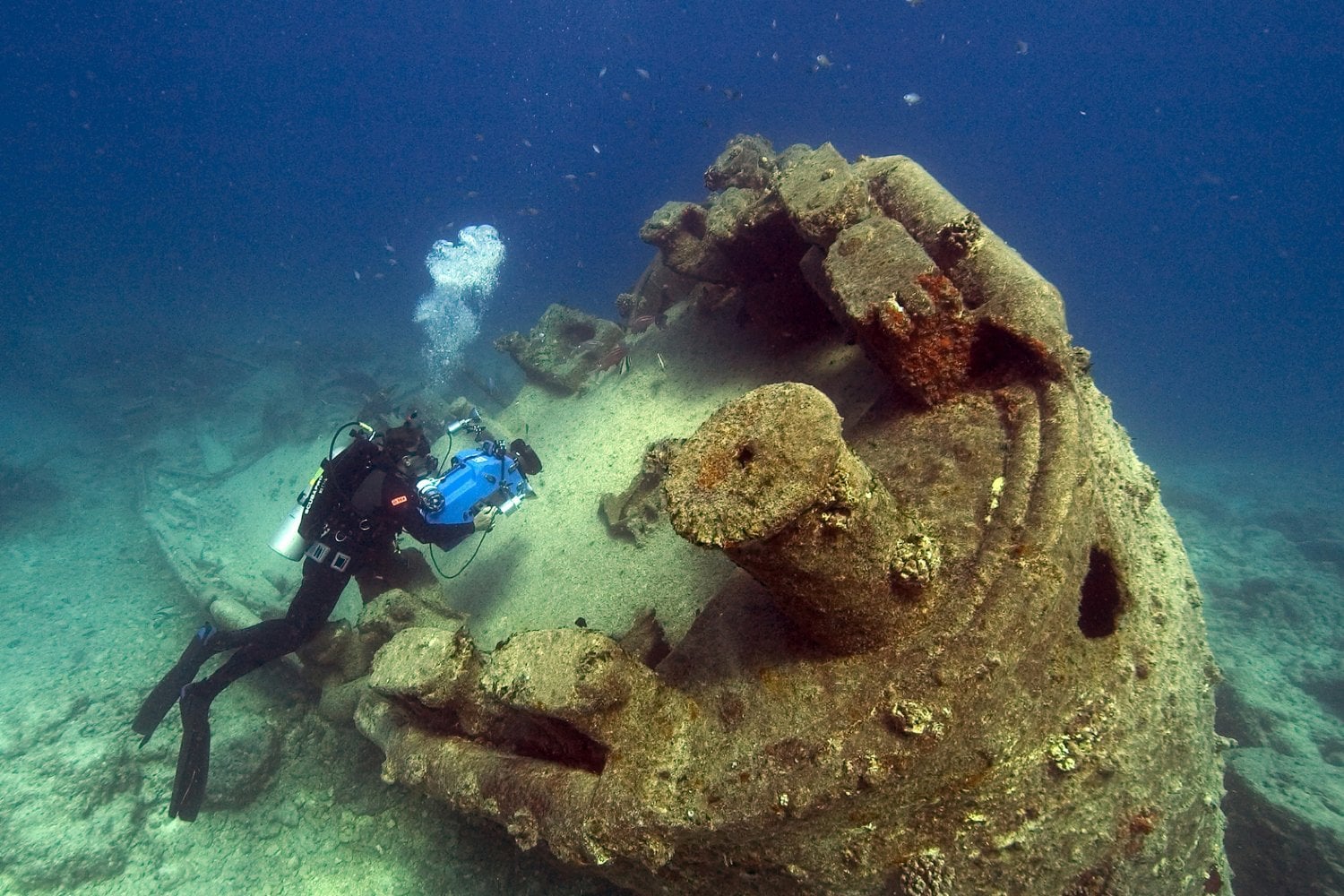 Estatua De 3000 Años Encontrada En Italia