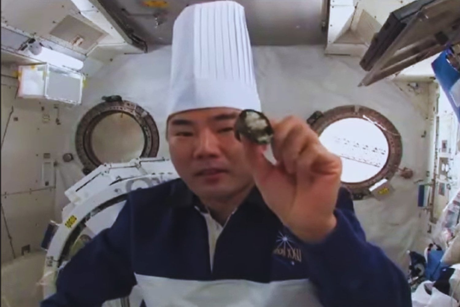 Sushi en gravedad cero: el experimento culinario de los astronautas que mezcla nostalgia y supervivencia