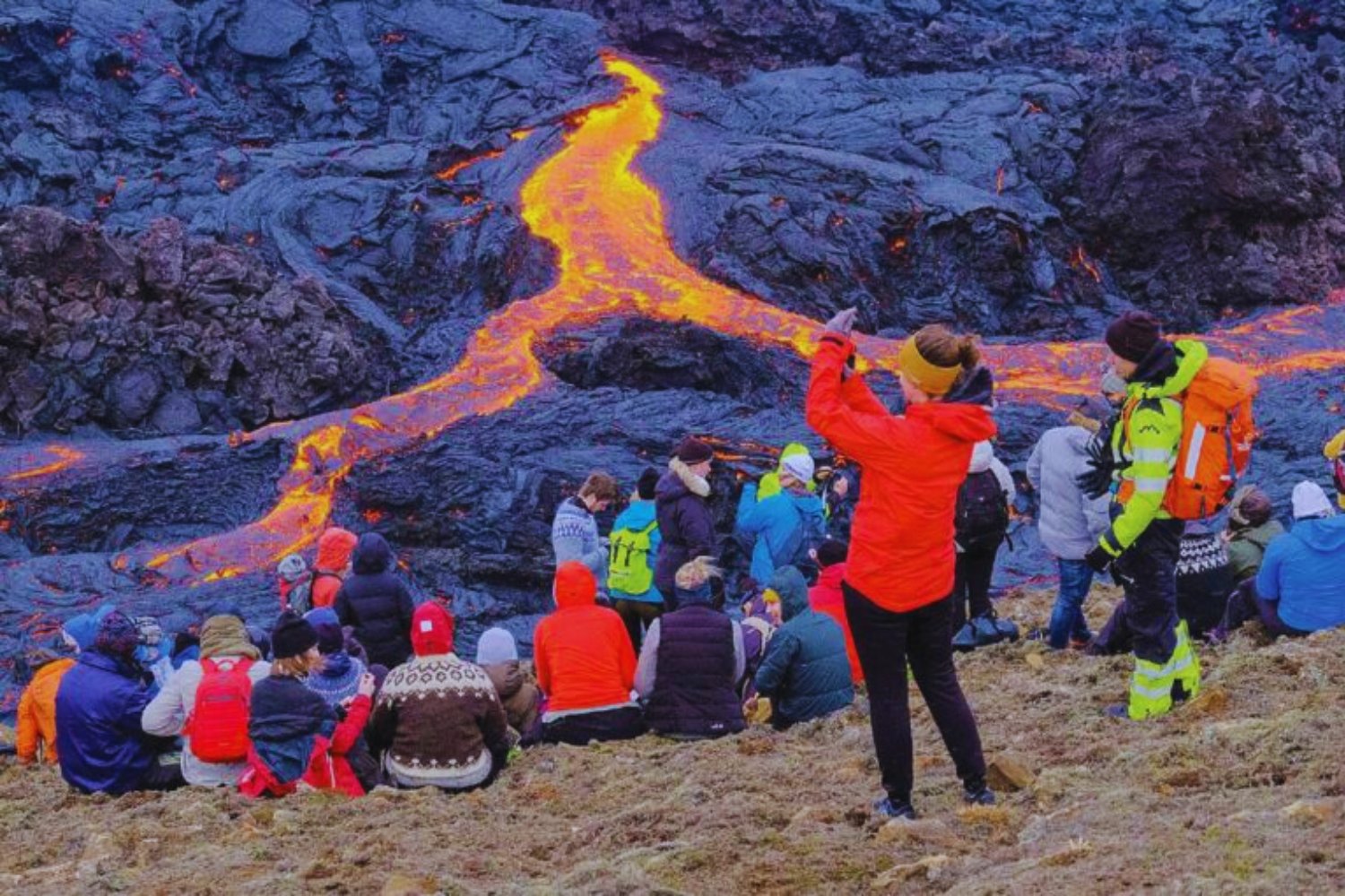 Islandia, atrapada entre el fuego y el hielo del turismo. La isla que mostró al mundo sus volcanes ahora debate cómo evitar convertirse en un producto de consumo rápido