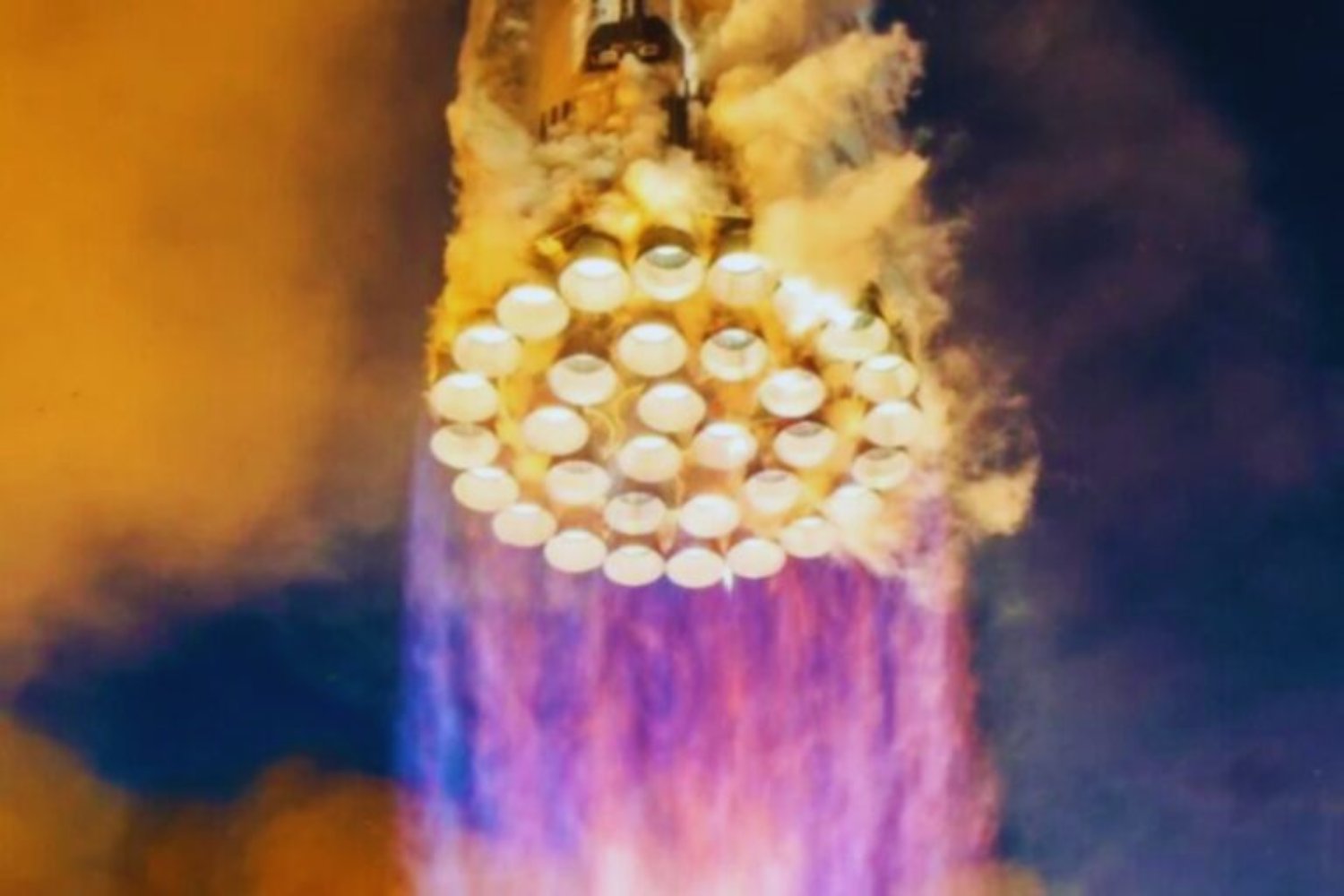 El fin de una era para SpaceX: Starship V2 vuela por última vez antes de ceder el testigo a la V3, un gigante capaz de 100 toneladas en órbita baja