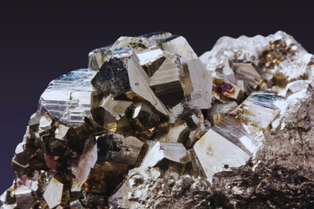 Qué es la perovskita, la célula que puede transformar el futuro de la energía solar