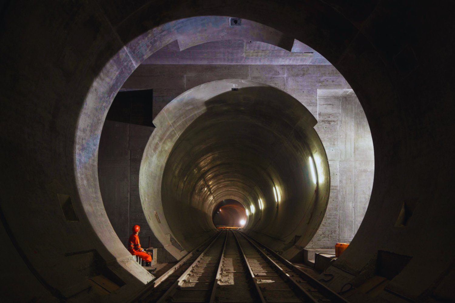 El túnel más largo y profundo del planeta: 57 kilómetros bajo los Alpes que cambiaron la historia de la ingeniería