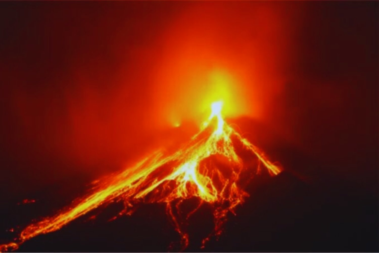 El oro no aparece por azar: la ciencia acaba de revelar el viaje secreto que lo trae desde las profundidades de la Tierra