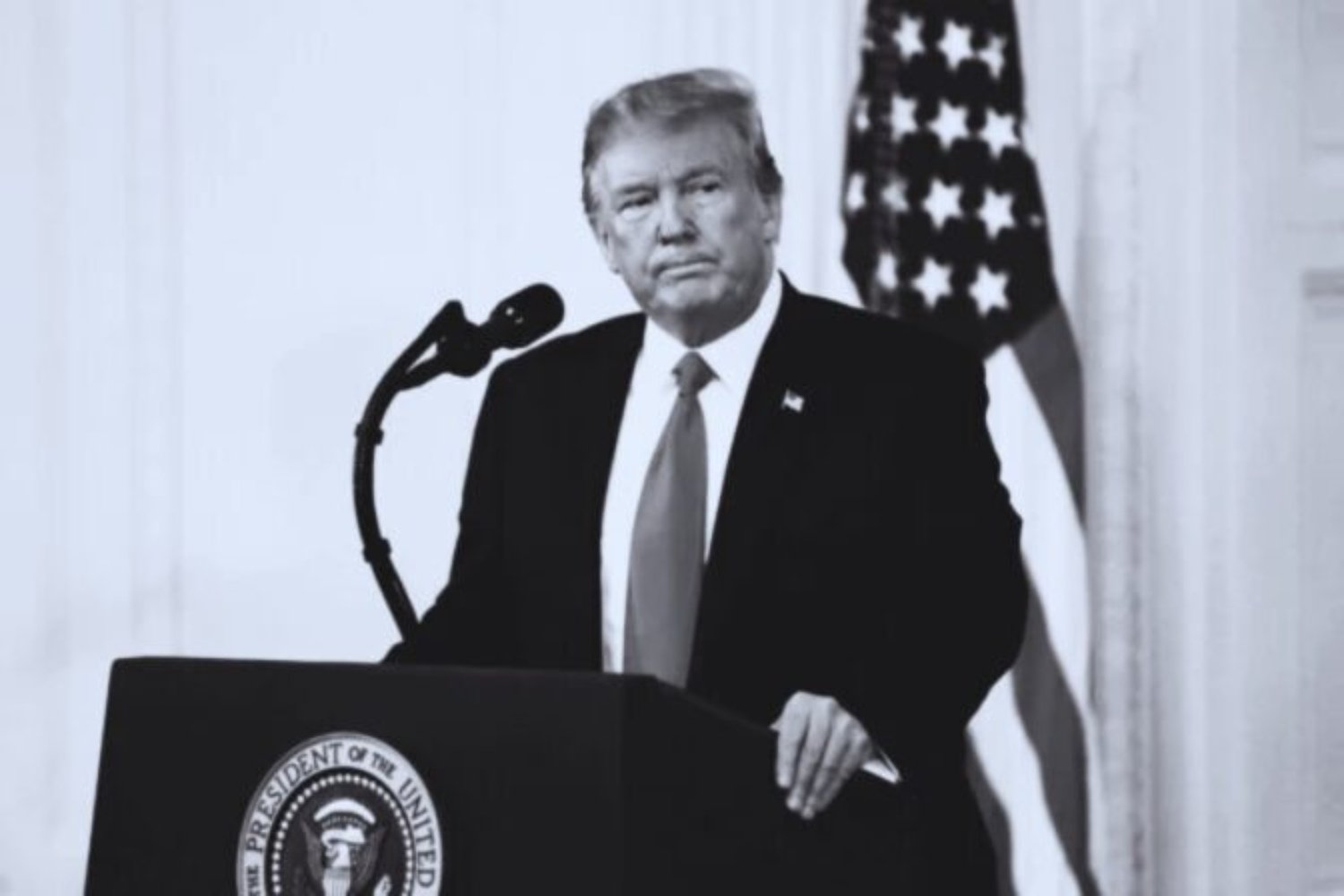 Trump, el paracetamol y el autismo: ciencia contra política