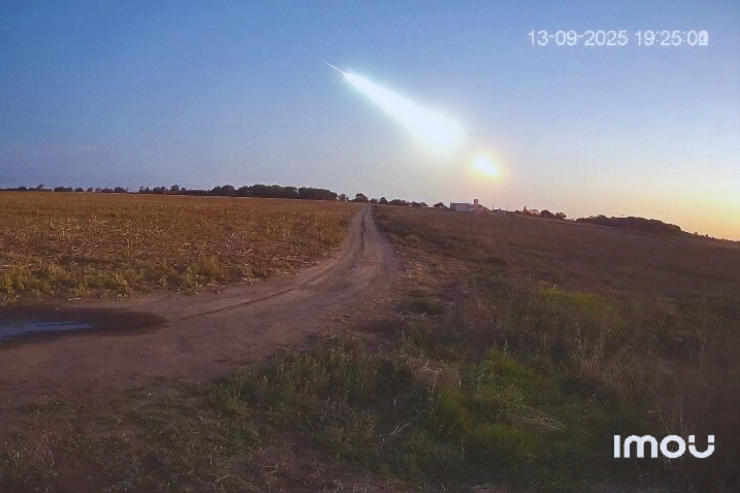 El superbólido de La Pampa intriga a los científicos. Podría haber dejado meteoritos y la búsqueda depende también de la comunidad