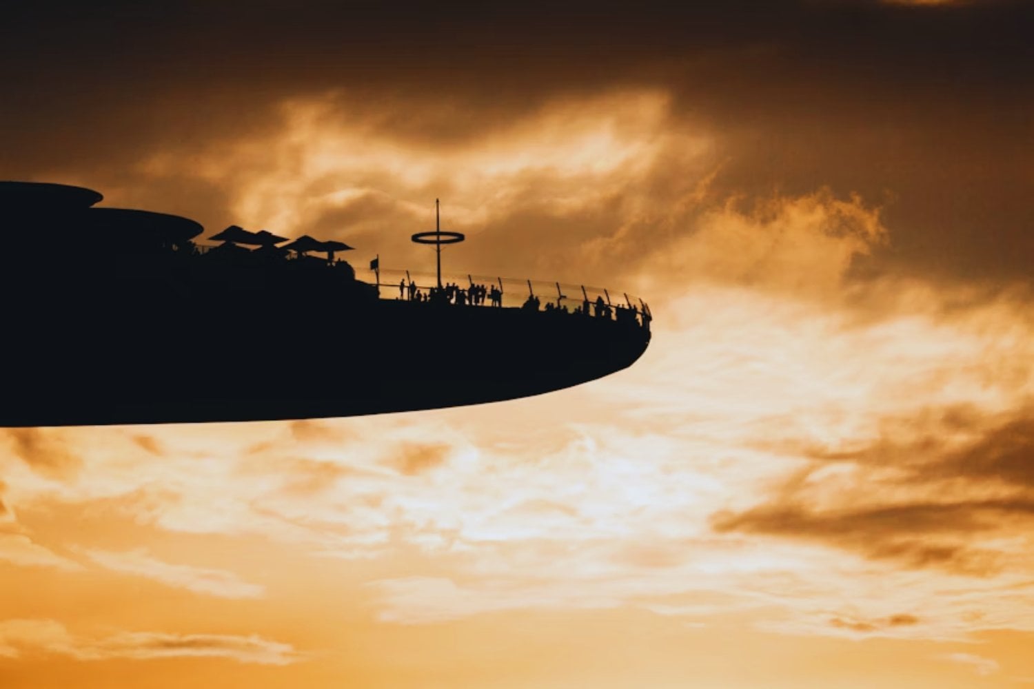 1.500, 4.000 kilómetros y Mach 10: los números detrás de los misiles chinos que amenazan a los portaaviones de EE.UU.