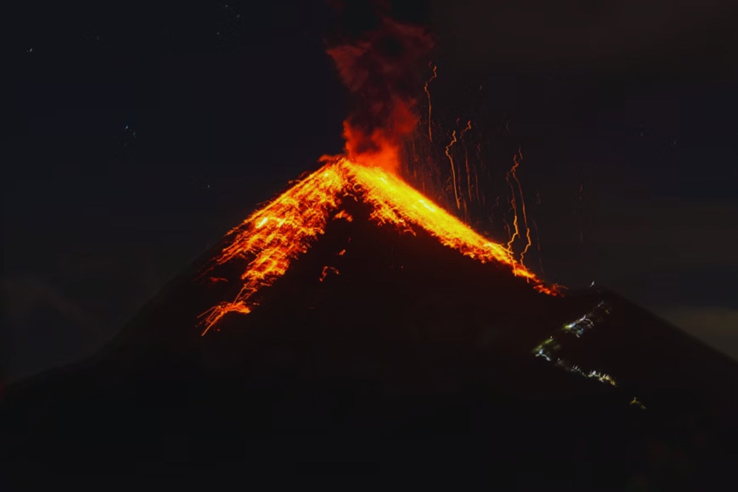 Cuando el mundo casi se apagó: la erupción del Toba hace 74.000 años que cubrió el planeta de cenizas y puso al Homo sapiens contra las cuerdas