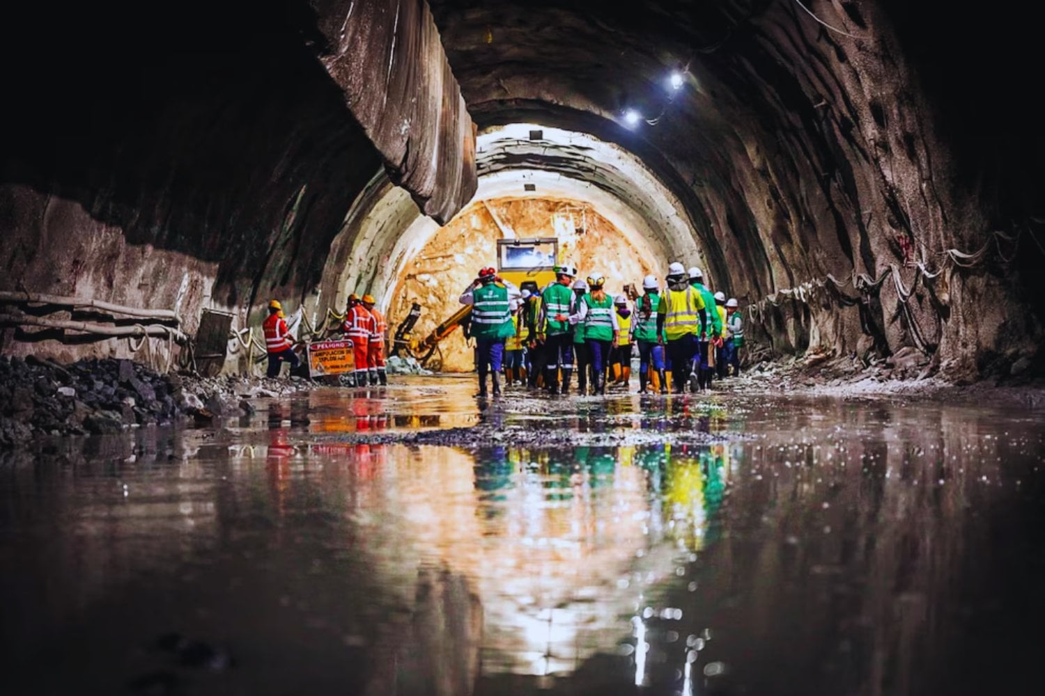 El país sudamericano que construyó el túnel más largo de la región: 9,7 km que transforman la conectividad entre Medellín y el Urabá