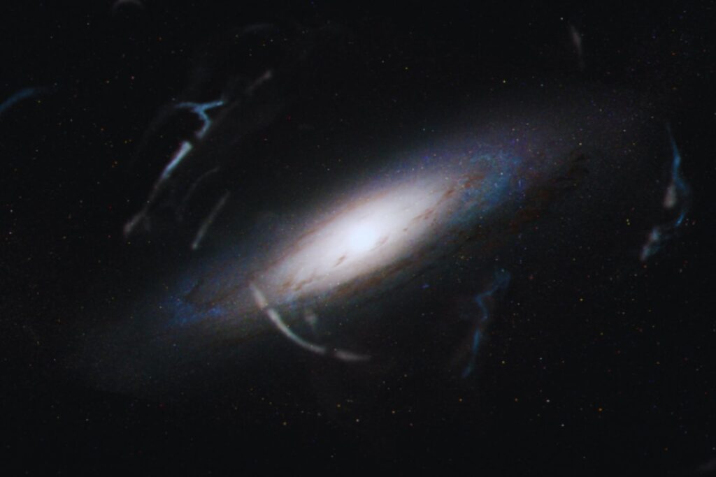 La materia oscura sigue escondiendo sus secretos. El universo juega a ocultarse tras una sustancia invisible que moldea galaxias y desafía la ciencia