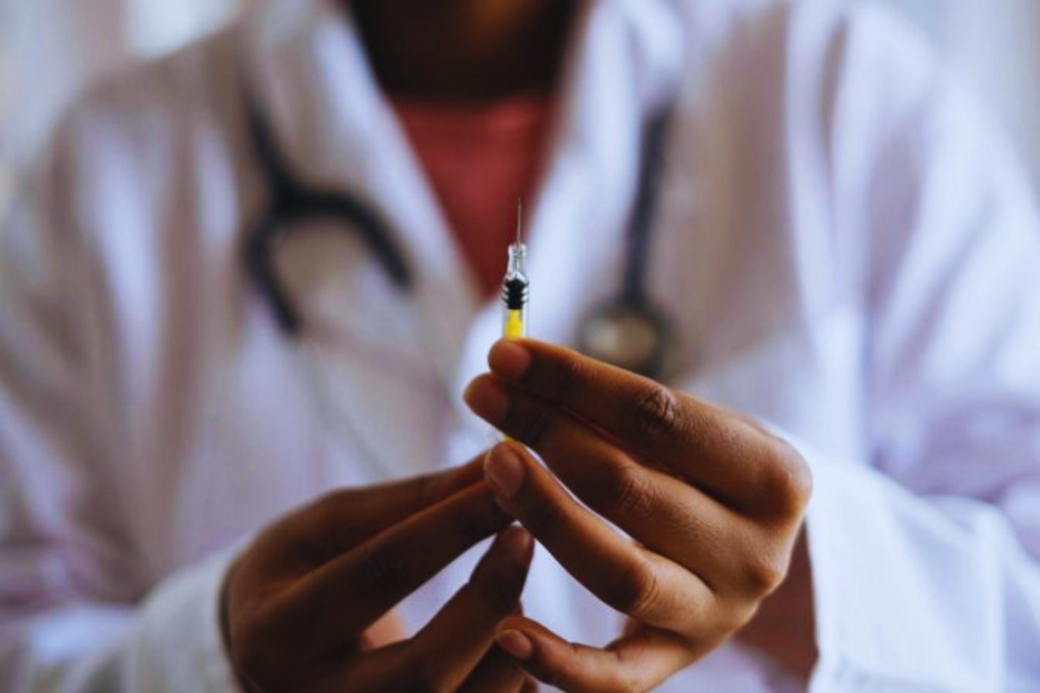 Rusia presentó su primera vacuna personalizada contra el cáncer: un avance que despierta ilusión, pero exige cautela