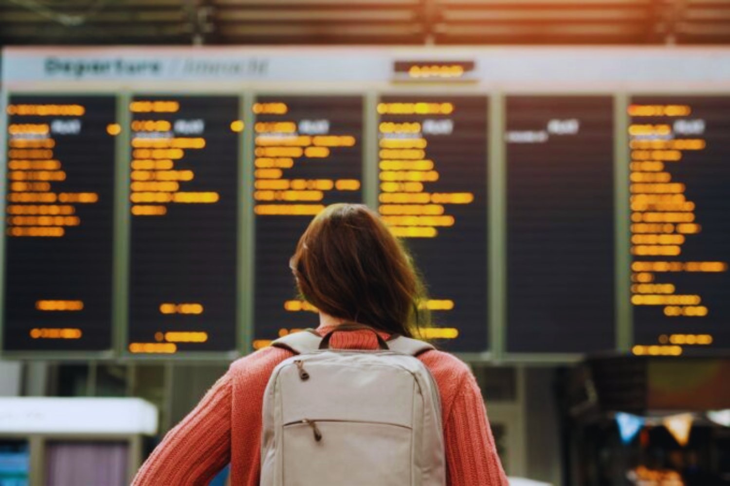 El podio de la felicidad para los emigrantes habla español: por qué Panamá, Colombia y México lideran el ranking mundial (y Corea del Sur se hunde)