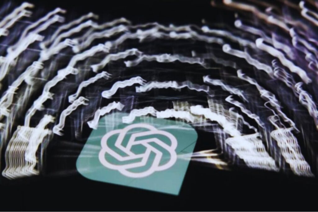 ChatGPT tendrá controles parentales inéditos. OpenAI promete avisar a las familias cuando detecte charlas riesgosas en adolescentes