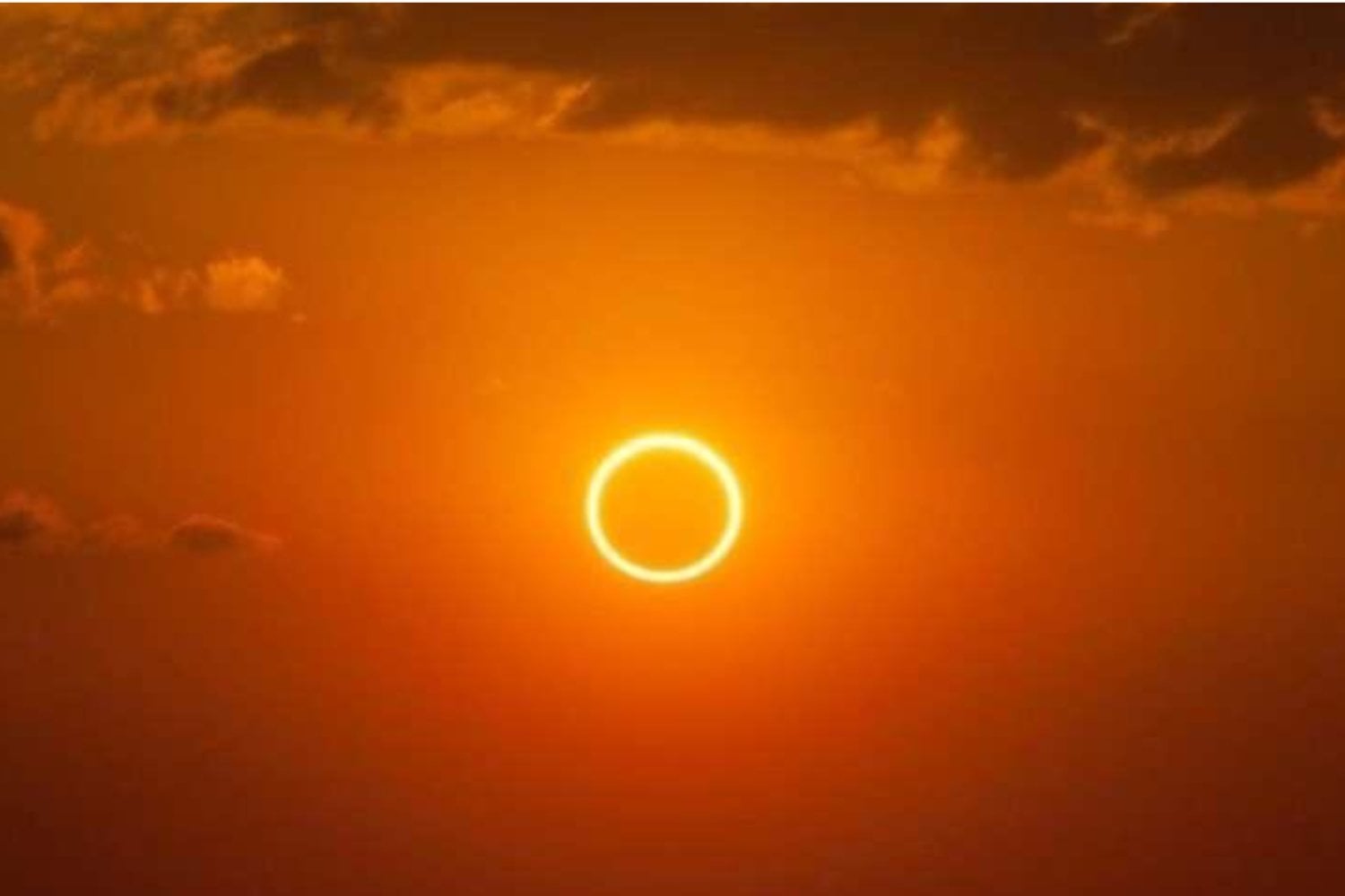 Septiembre bajo las estrellas: eclipses, equinoccio y fenómenos que marcarán el cielo