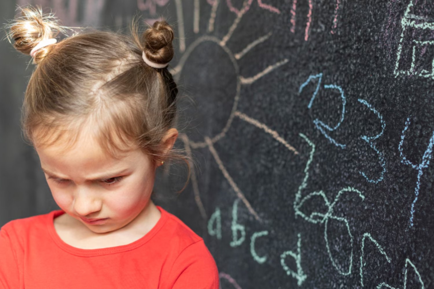 El cerebro infantil guarda huellas del apego: la oxitocina explica cómo los niños enfrentan la separación