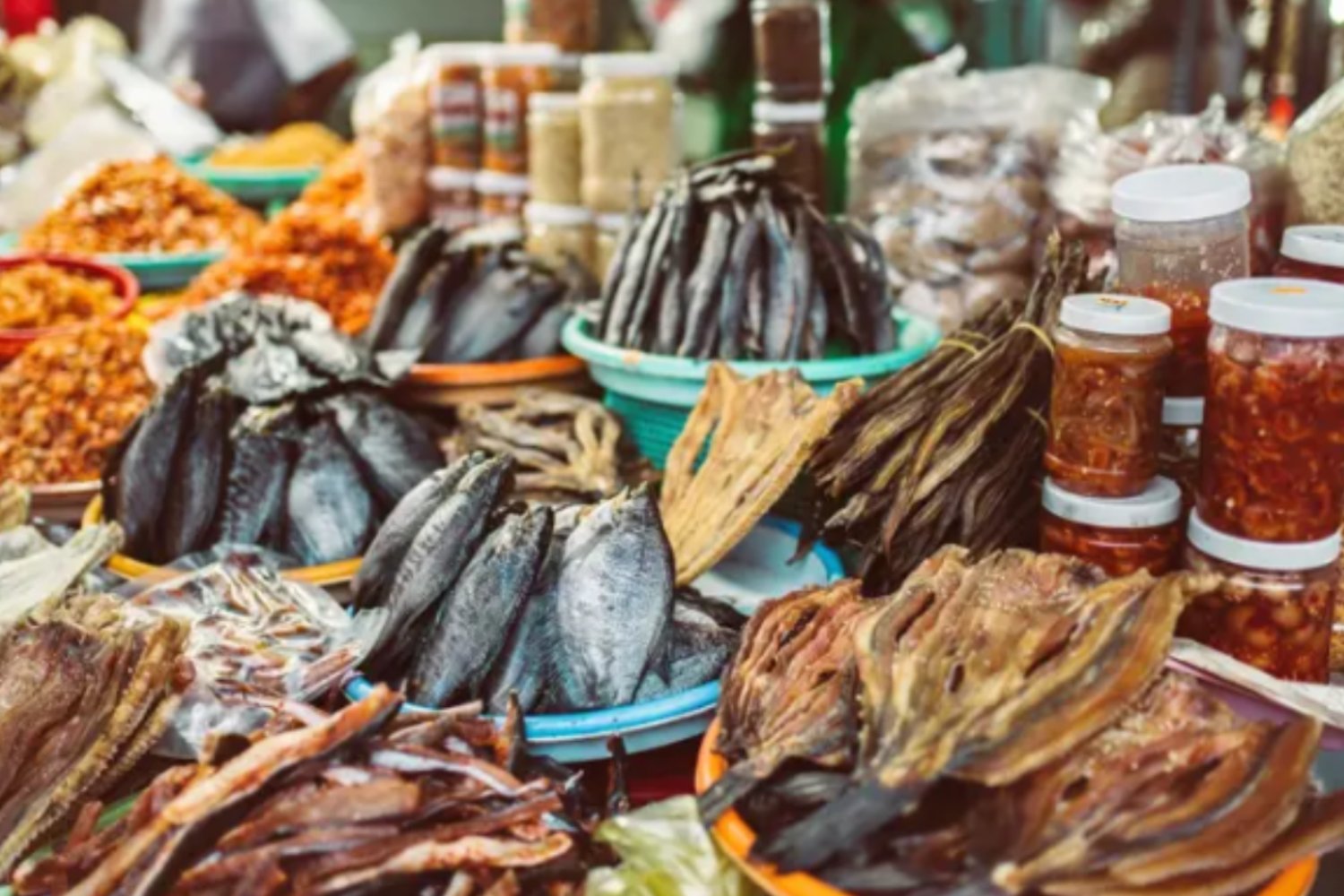 Del mercado al estatus de superalimento: la revolución silenciosa del pescado seco