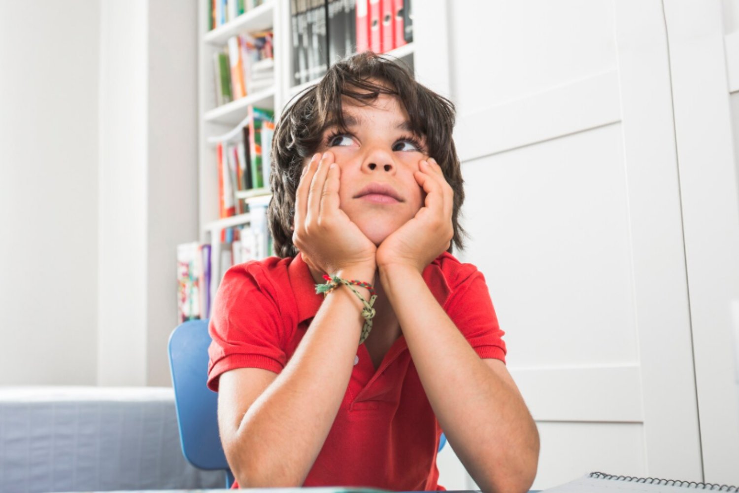 Cuando los padres se sientan, los hijos también: la herencia silenciosa del sedentarismo