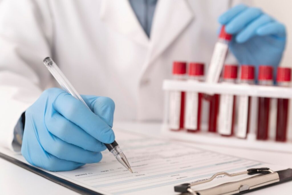 Un análisis de sangre capaz de detectar cáncer de cabeza y cuello hasta una década antes