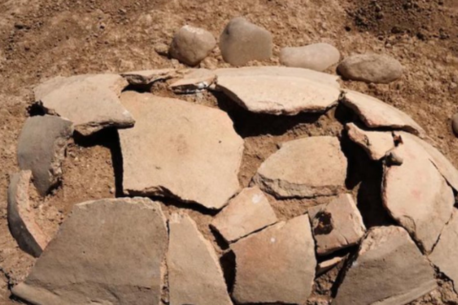 Sequía en Irak: tumbas helenísticas emergen bajo el embalse de Mosul