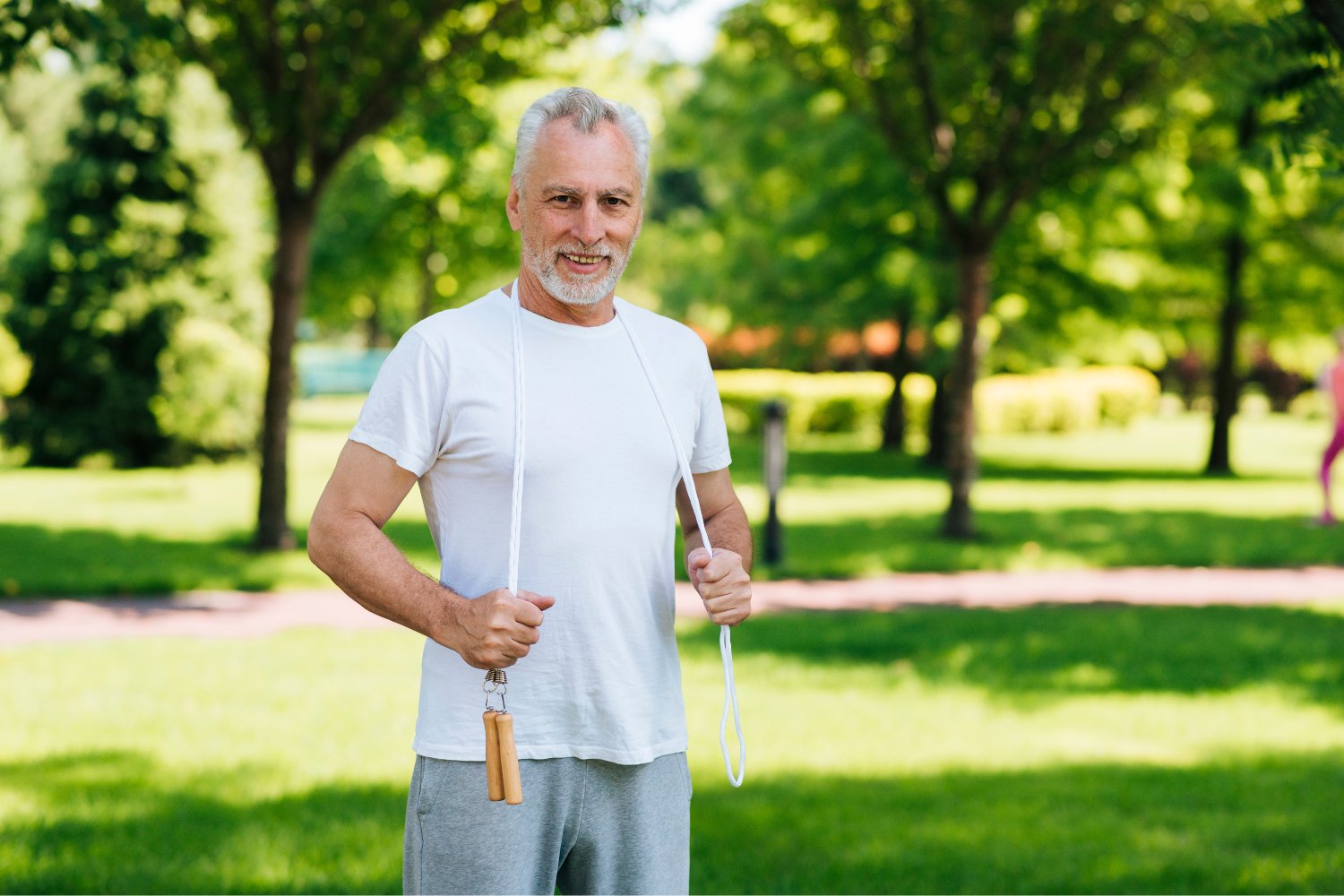 Saltar para ganar hueso: la estrategia más simple contra la fragilidad en la edad adulta