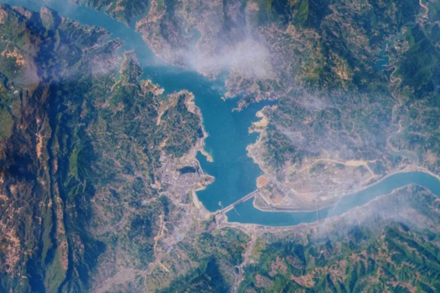 La nueva presa que China planea en el Tíbet es tan grande que podría volver a alterar la rotación de la Tierra. Y ya preocupa a India y a la NASA