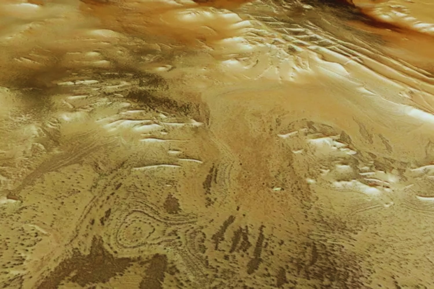 Marte guarda un secreto bajo su polvo rojo: una formación que parece una ciudad en ruinas y que intriga a la NASA desde hace medio siglo
