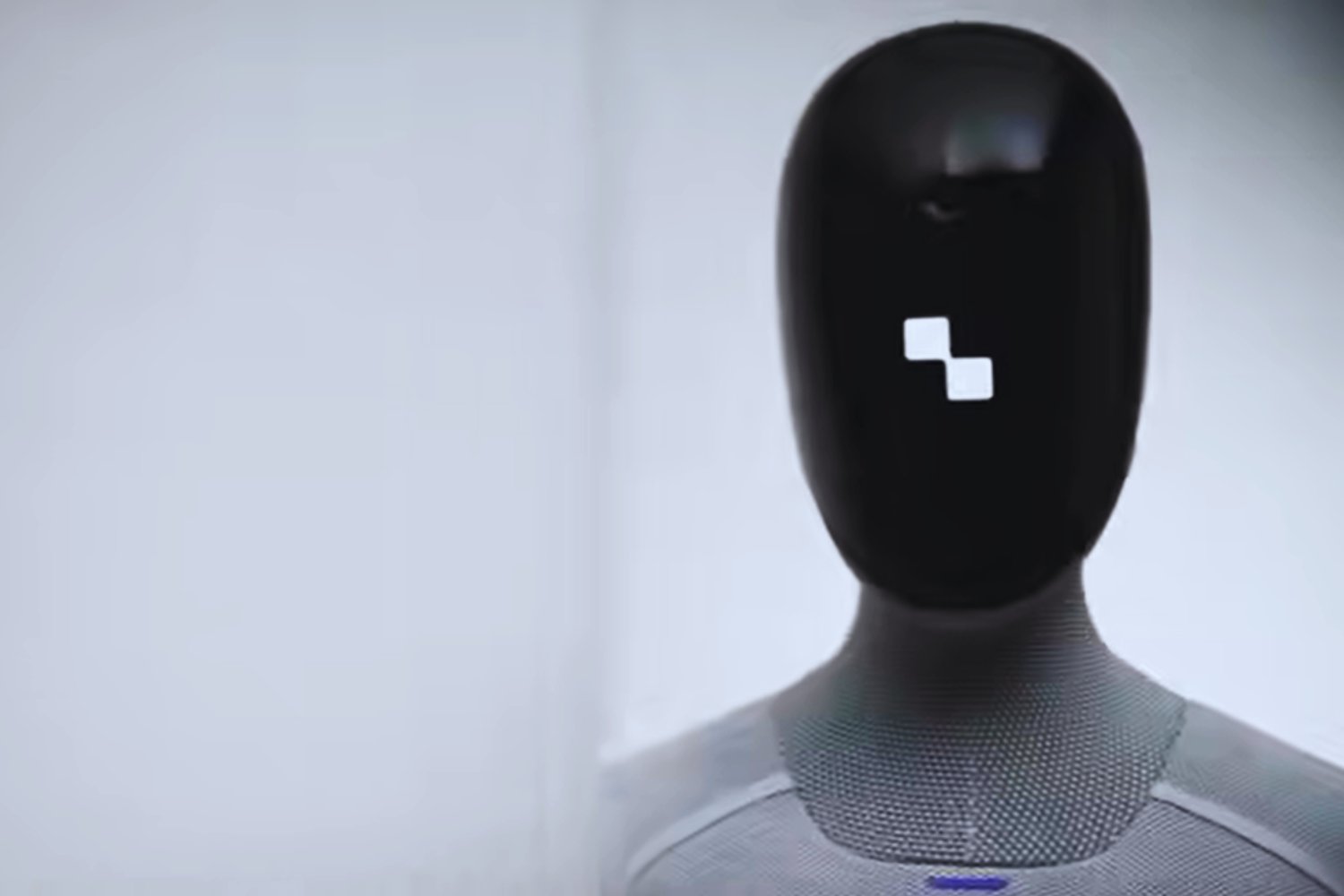 El robot que aprende mirándote: así es Figure 03, la nueva criatura humana de la IA
