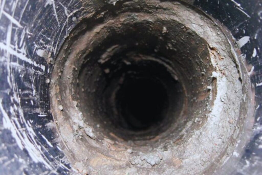 El taladro que tocó el alma de la Tierra: científicos alcanzan el manto y encuentran una historia escrita en piedra