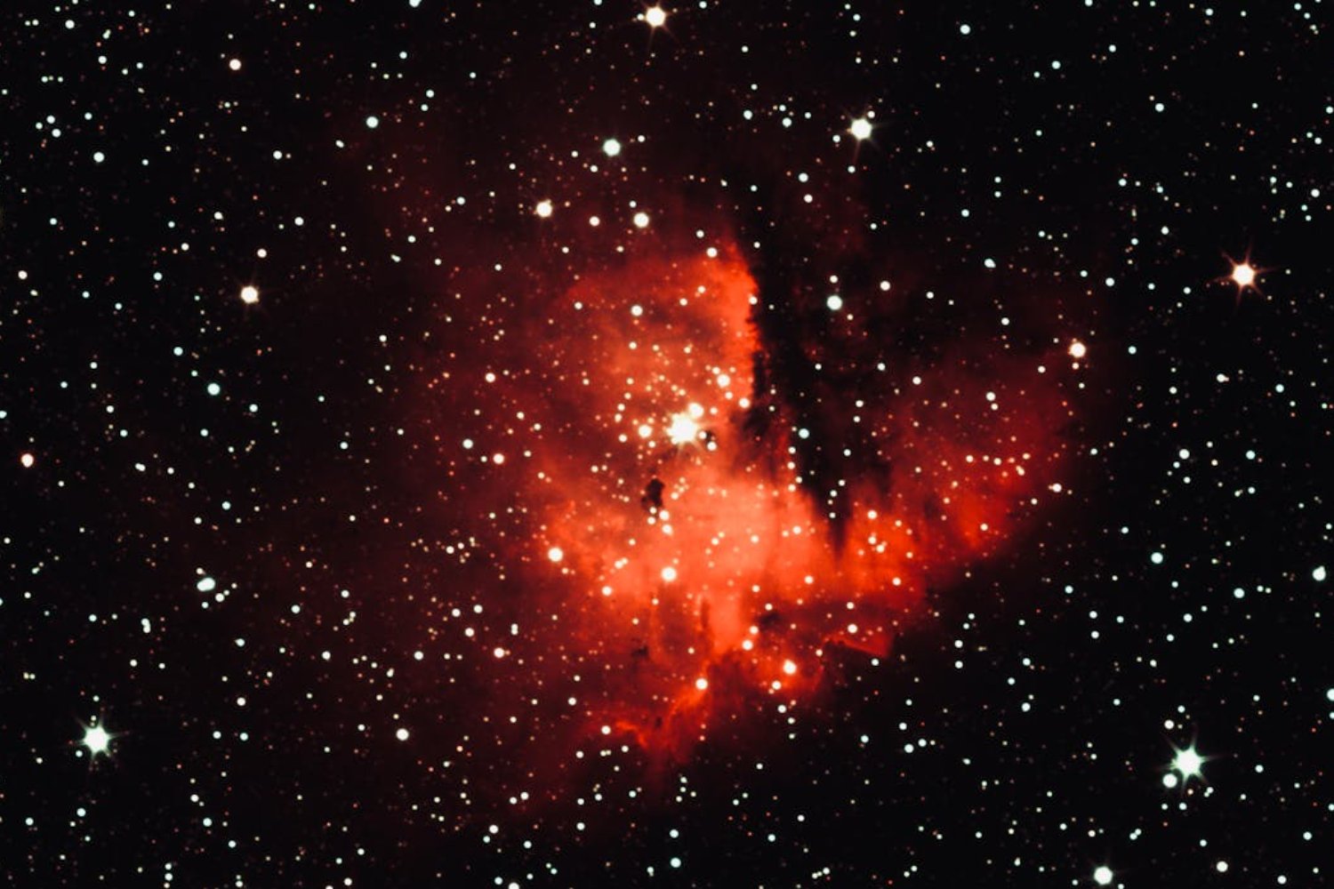 El James Webb confirma lo impensable: hay moléculas de vida en otra galaxia, congeladas en el hielo de una estrella recién nacida