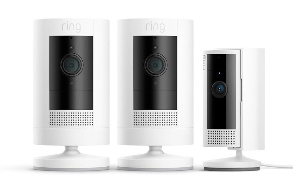 Ring Cámara exterior con batería Pack de 2 (Stick Up Cam) + Cámara interior (Indoor Camera 2.ª gen.) | Cámaras de vigilancia wifi con vídeo HD, comunicación bidireccional | 30 días gratis de Ring Home