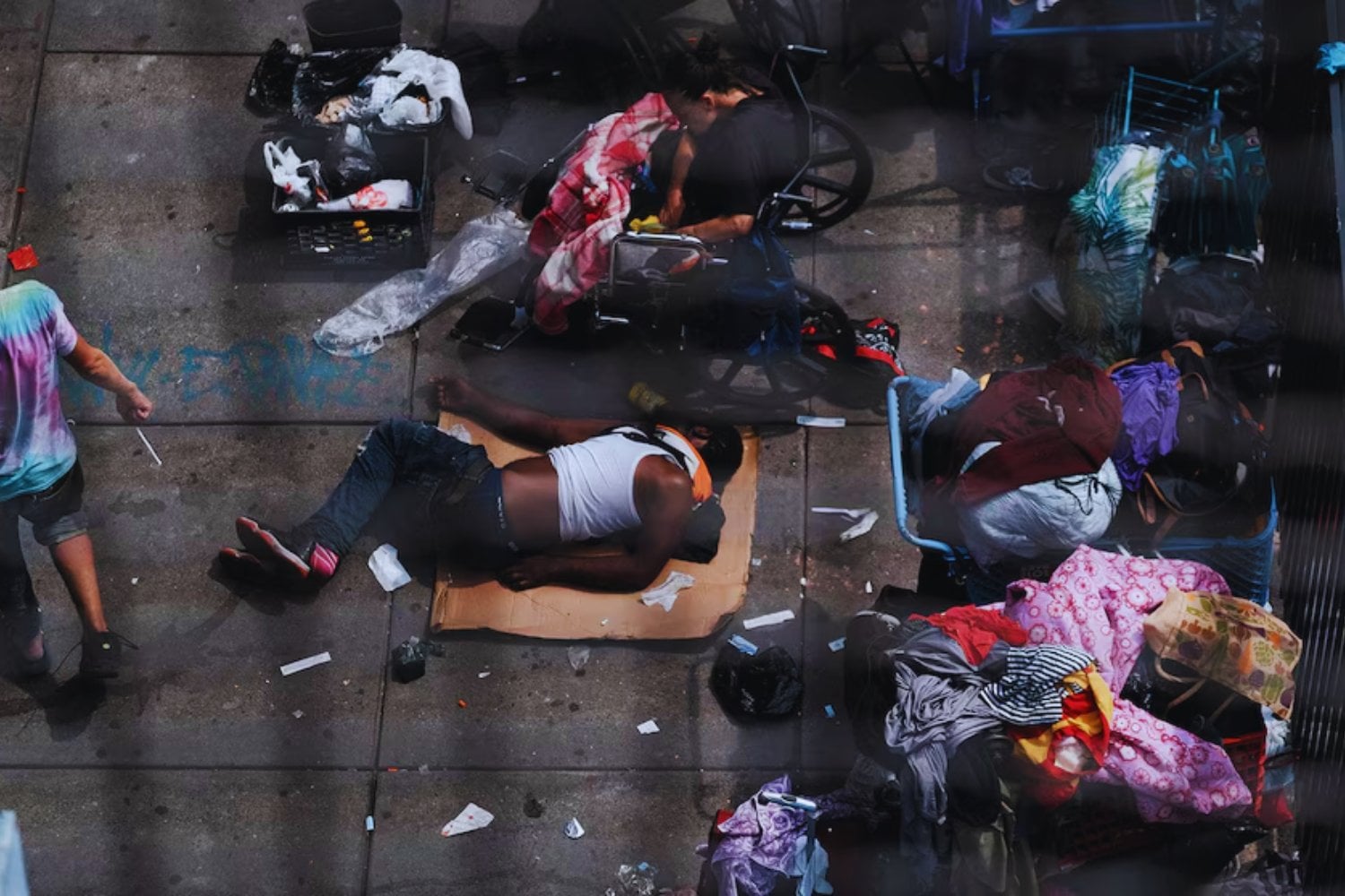 Vivimos más, pero vivimos peor: la nueva epidemia que no mata al cuerpo, sino a la esperanza