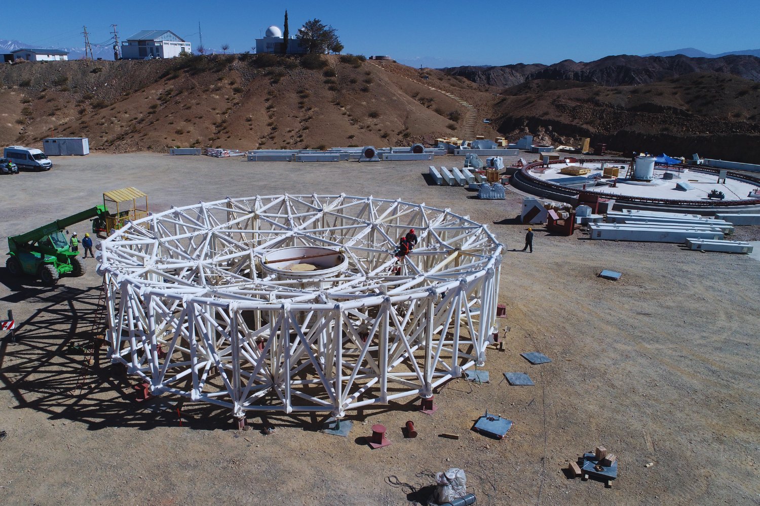 El radiotelescopio que podría quedar en silencio. Argentina frena un proyecto astronómico único en Sudamérica