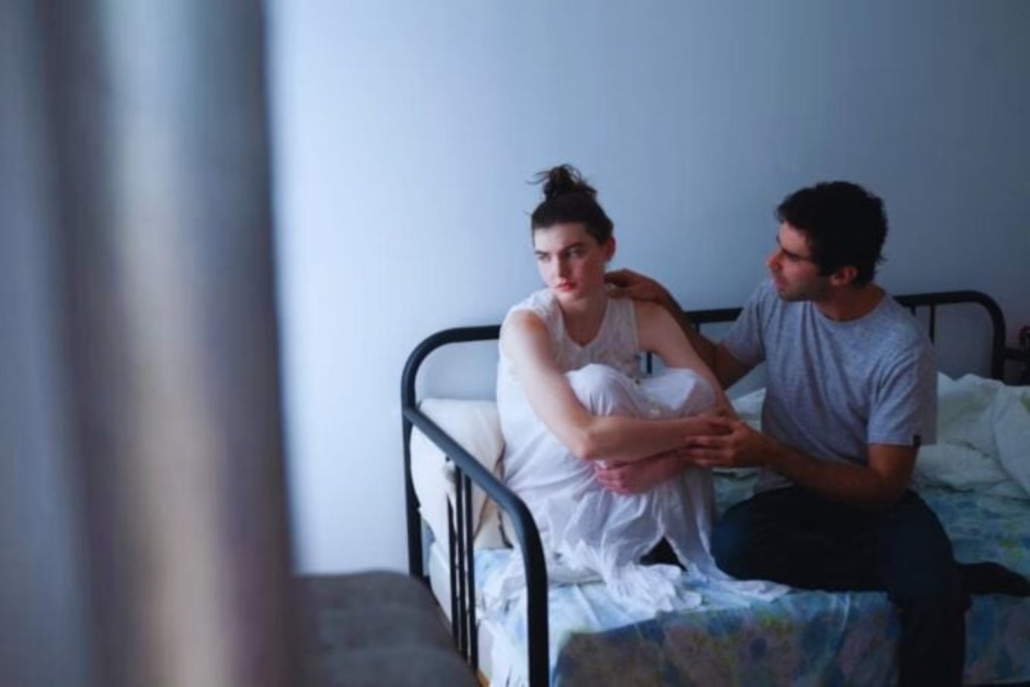 Cuando el amor se convierte en aprendizaje: por qué las parejas que se dan espacio sobreviven a las crisis de la vida