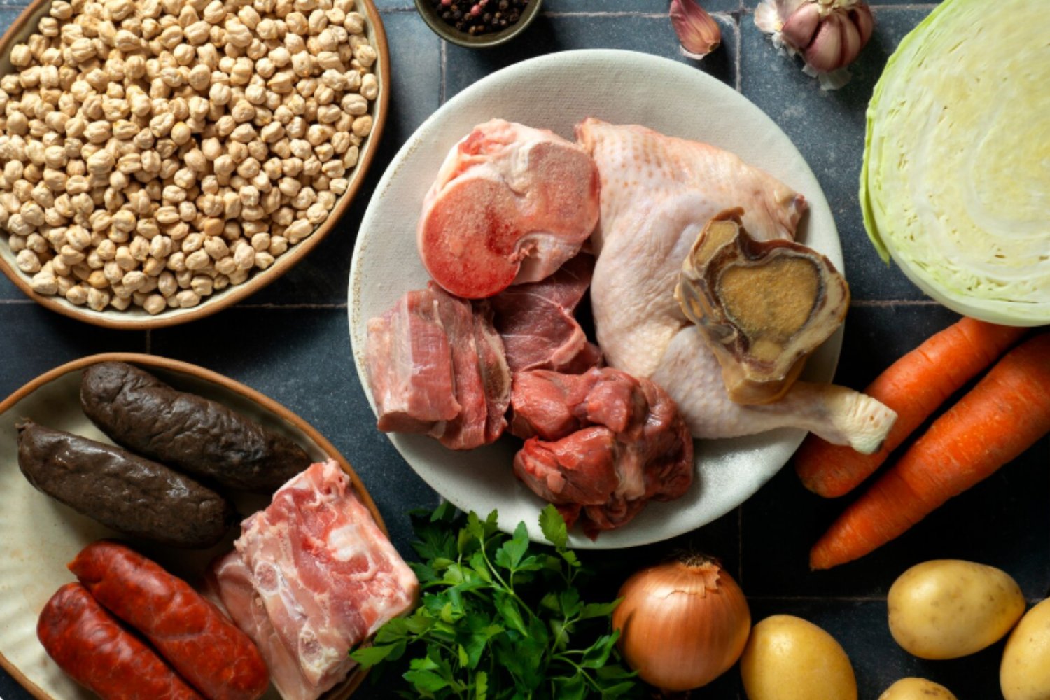 La dieta carnívora bajo la lupa: por qué eliminar frutas y verduras podría ser más peligroso de lo que parece