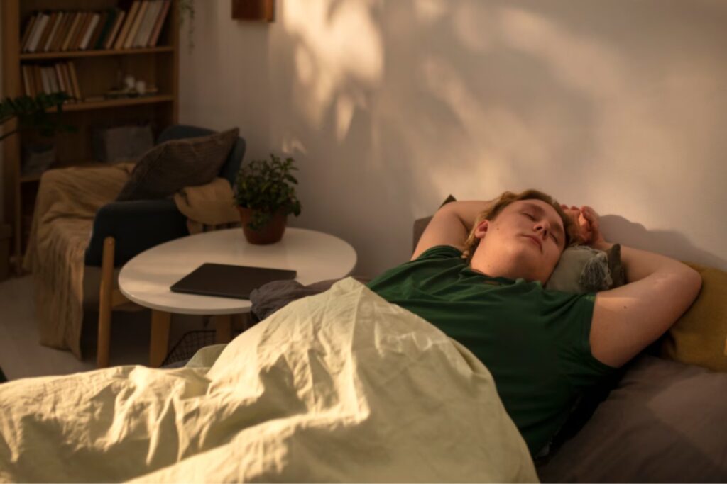 ¿Por qué dormir fresco mejora tu descanso? Lo explica la ciencia