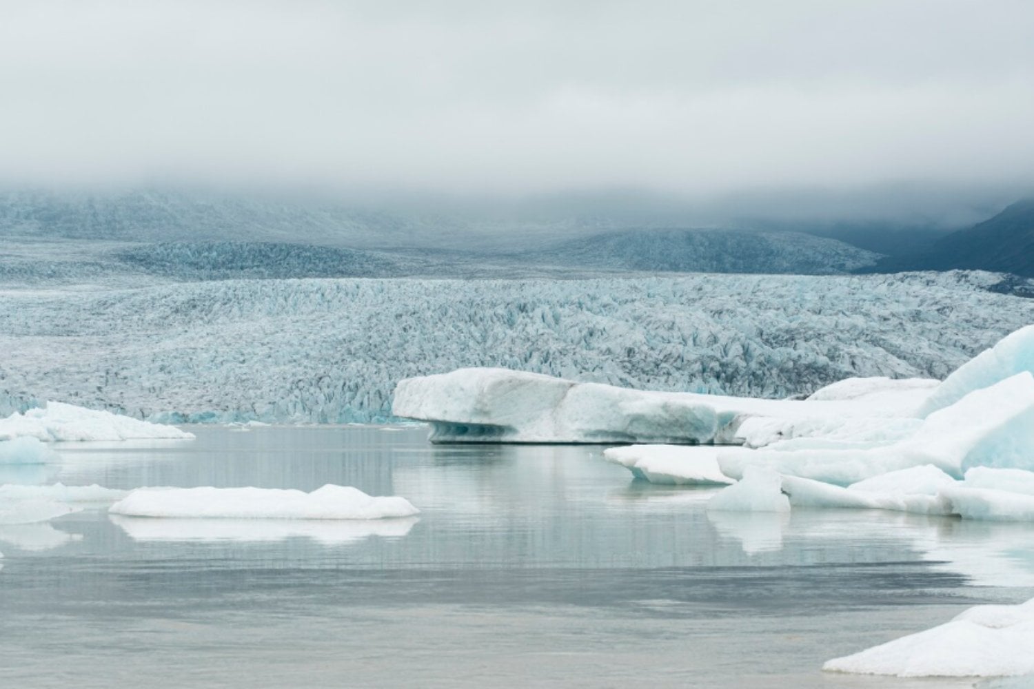 Detectan una misteriosa capa de sedimentos bajo la Antártida que podría reescribir la historia climática de la Tierra