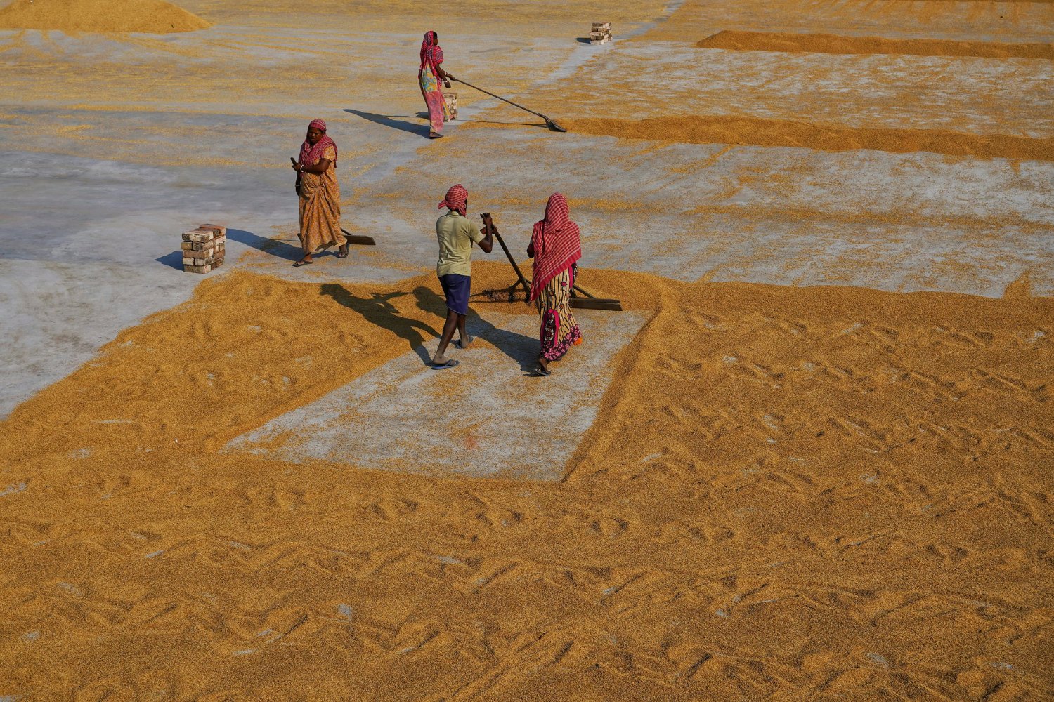 La crisis silenciosa de la inmovilidad climática: el drama de quienes no pueden escapar del cambio global