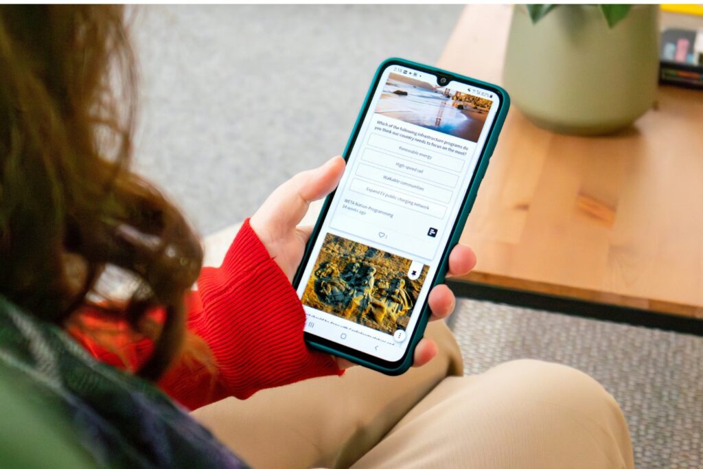 Dinamarca Restringe Redes Sociales A Menores