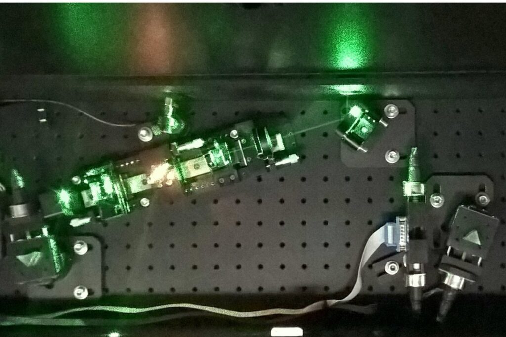 Laser De Zafiro Y Titanio Colombia