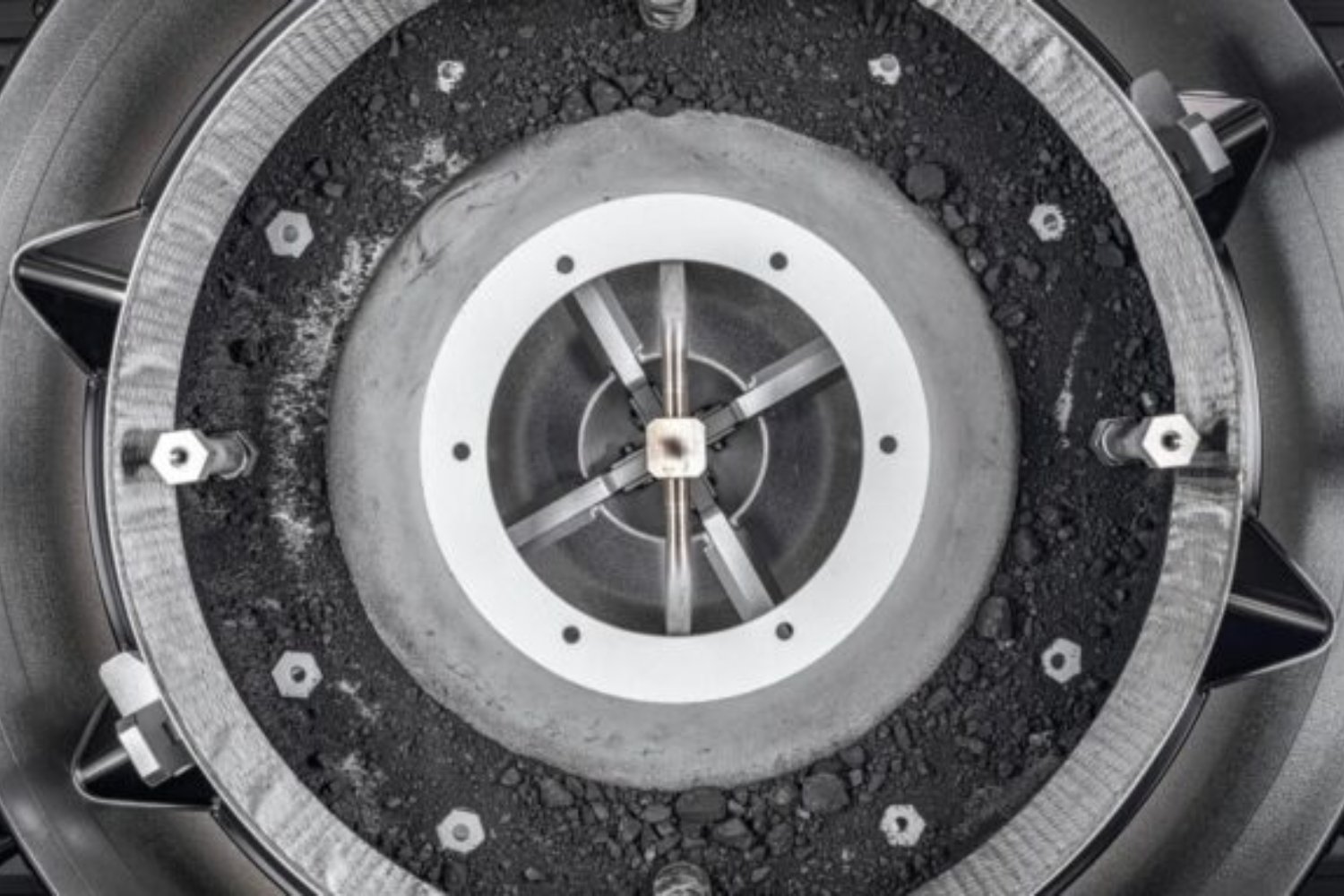 El asteroide Bennu vuelve a sorprender. El hallazgo de triptófano reescribe lo que creíamos posible sobre el origen de la vida