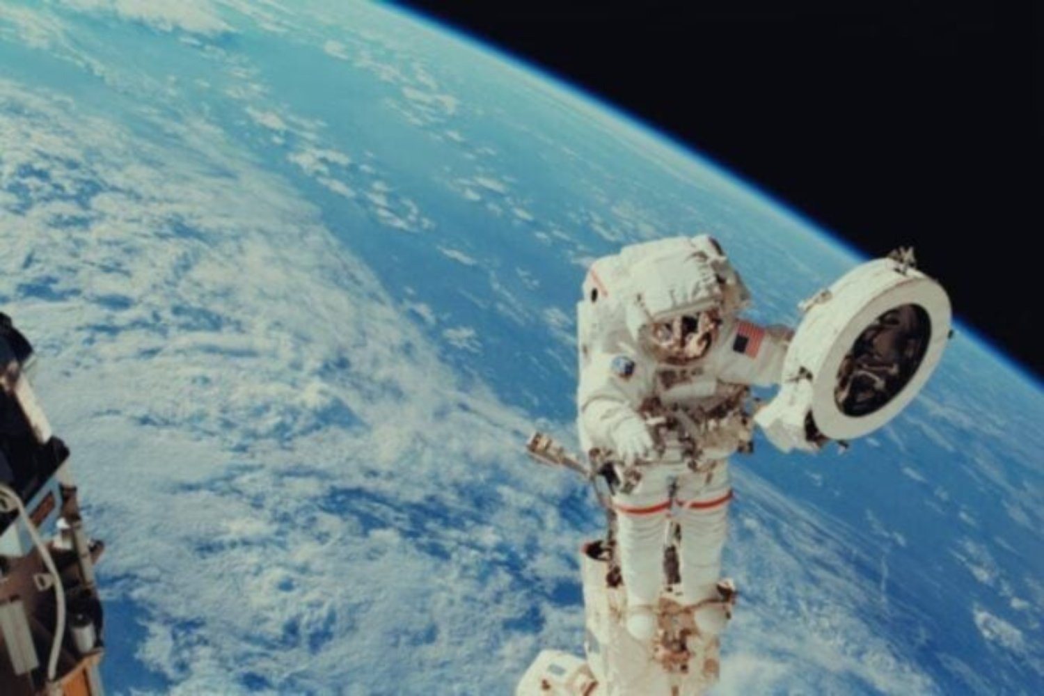 HOBI-WAN: la ESA prueba proteínas creadas con bacterias e hidrógeno para alimentar astronautas sin depender de la Tierra